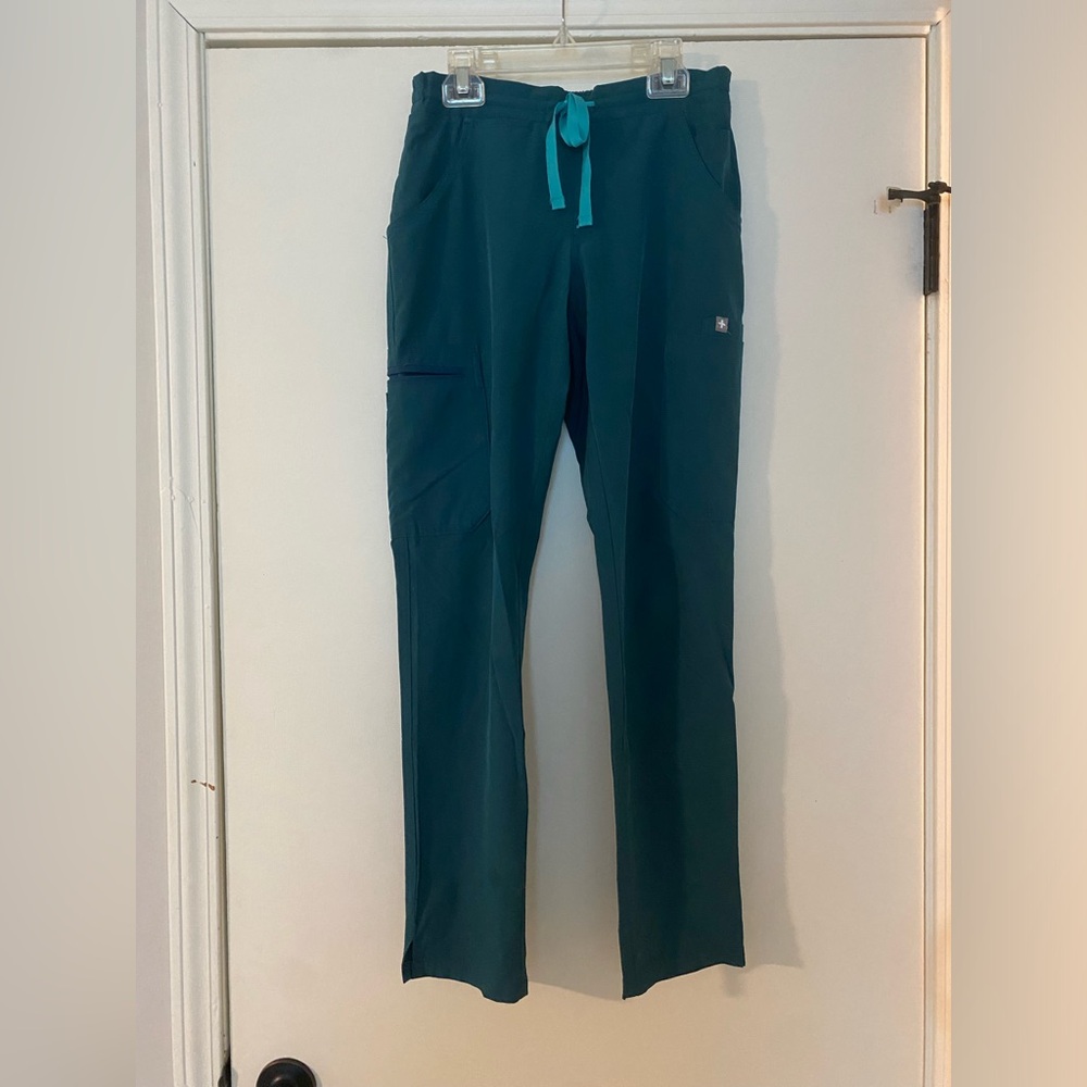 Figs Yola skinny scrub Fionlite